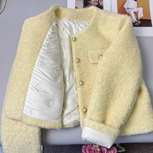 小香风羊羔毛羽绒短外套女2025冬季新款名媛加厚白鸭绒内胆羽绒服