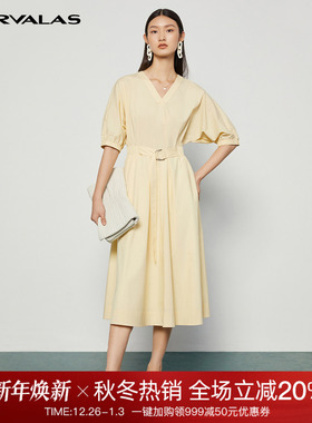 曼德诗黄色连衣裙女2025年春季新款简约中长收身裙通勤V领长裙子