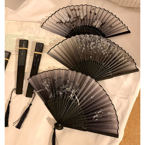 中国风黑色水墨画扇子夏天古风中式旗袍流苏折扇便携随身汉服竹扇