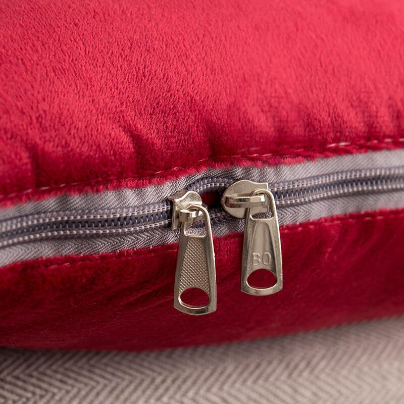 加厚抱枕被子两用汽车载沙发靠垫毛毯办公室午睡枕头被折叠空