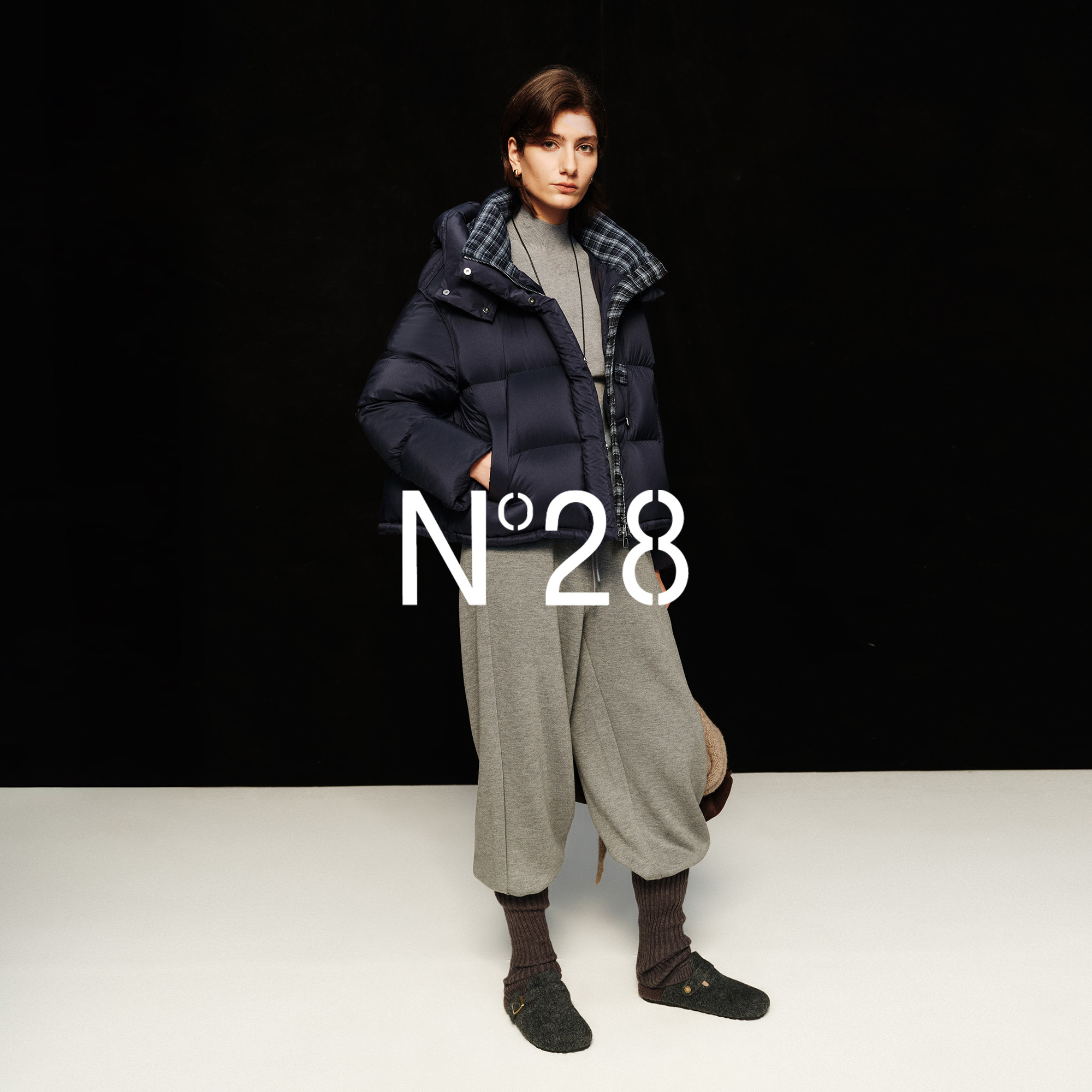 N°28波兰进口科鲁达90白鹅绒服女冬季2025新款宽松保暖羽绒外套,女装/女士精品,羽绒服,淘宝优惠券,粉丝福利购,淘宝优惠卷