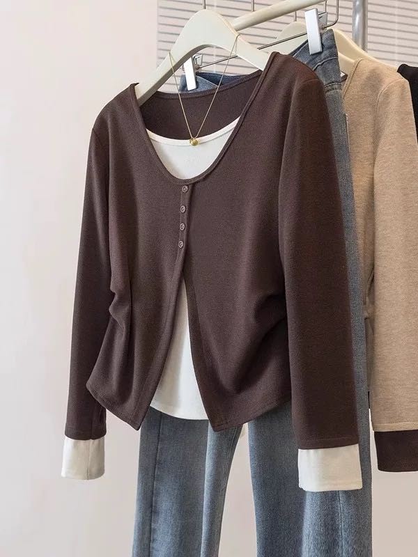 【爆米花专享】假两件V领针织打底衫显瘦不规则褶皱短款上衣1010