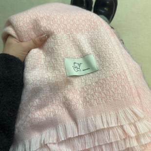 粉色围巾秋冬季女韩系氛围感可爱围脖羊毛绒披肩外搭学生2026新款