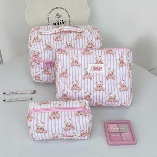 可爱化妆包收纳洗漱包大容量便携式旅行杂物小包多功能包2026新款