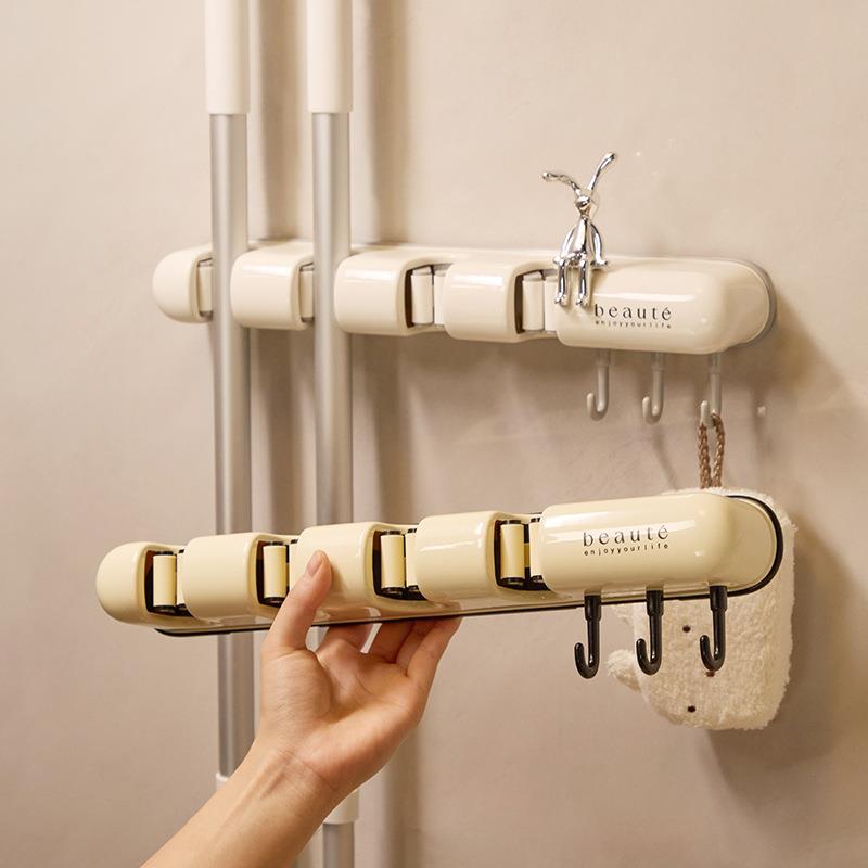 自主设计奶油风多功能拖把架壁挂式卫生间扫把拖把收纳架卡夹