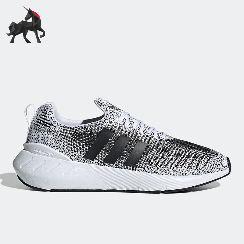阿迪达斯三叶草男女跑步鞋