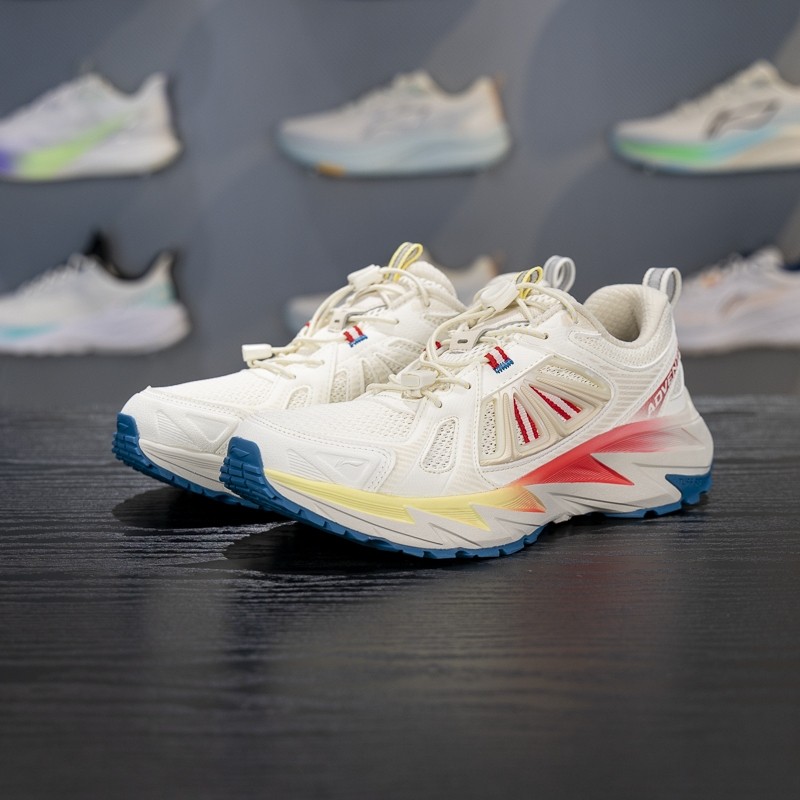 李宁正品秋季新款大童反光运动轻质回弹时尚防滑户外鞋YKEV040-4,童鞋/婴儿鞋/亲子鞋,运动鞋,淘宝优惠券,粉丝福利购,淘宝优惠卷