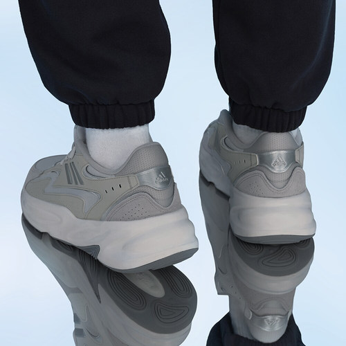 Adidas/阿迪达斯正品秋季男女运动耐磨低帮厚底休闲鞋ID3575