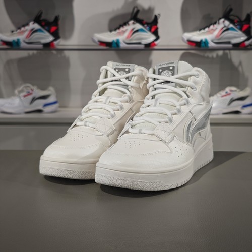 李宁正品运动时尚系列男子耐磨高帮舒适包裹休闲板鞋AGCT653-2