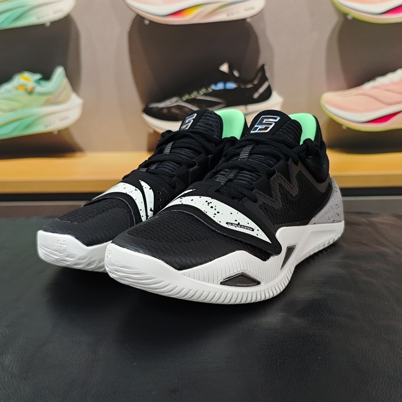 李宁正品2024新款男子轻量高回弹运动缓震篮球外场鞋ABFU011-2