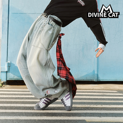 Adidas/阿迪达斯正品三叶草男士时尚经典运动弯刀牛仔长裤KT6366