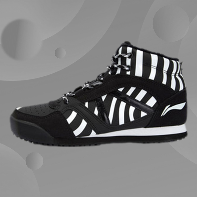 李宁户外休闲鞋女子冬季新款时尚潮流系列保暖耐磨运动鞋AHCK006