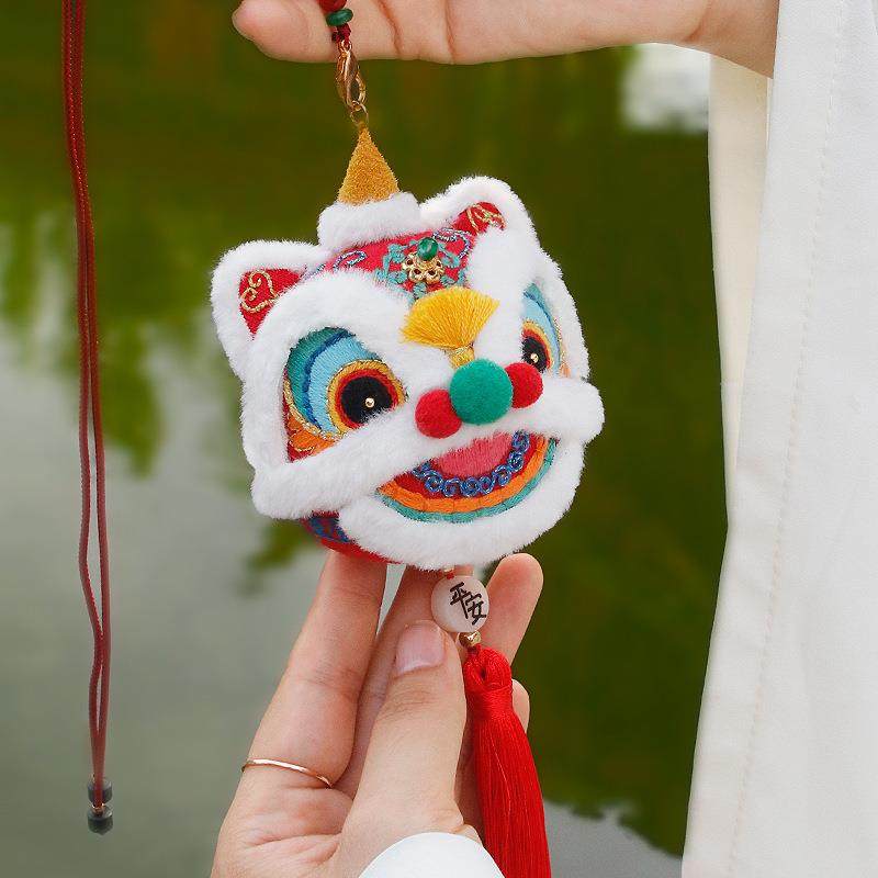 刺绣手工diy材料包自绣中国风国潮立体醒狮玩偶车挂件送男友礼物