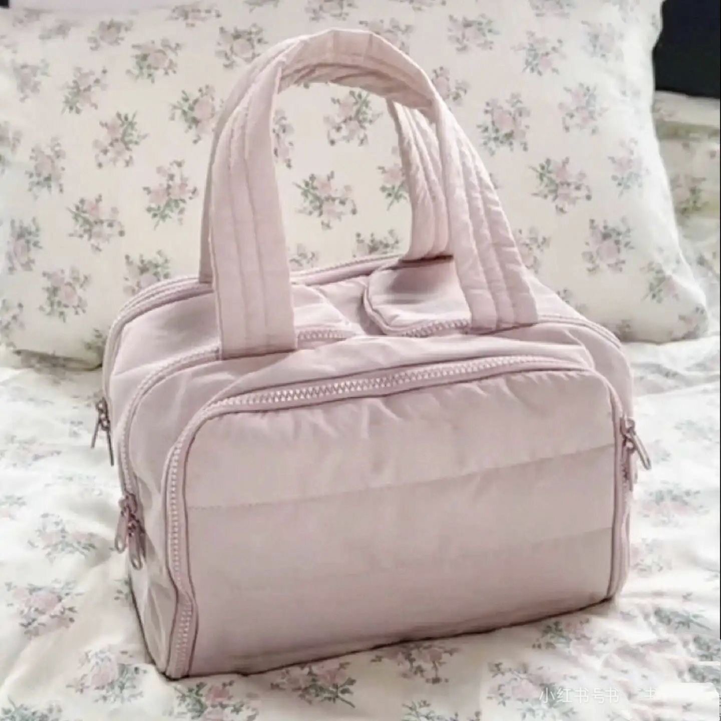少女粉色大容量化妆包洗漱包女