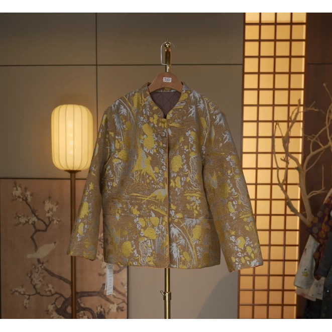 【仙羽花棕】双面穿加棉新中式国风立领织花植绒外套国潮