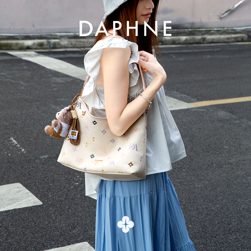 Daphne/达芙妮中号可爱单肩包甜美风斜挎包女士通勤托特包包25008