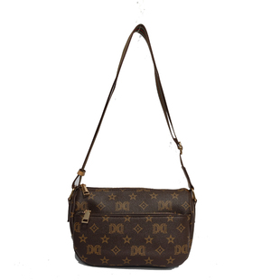 达芙妮Daphne咖啡色时尚 单肩包休闲百搭斜挎包10845