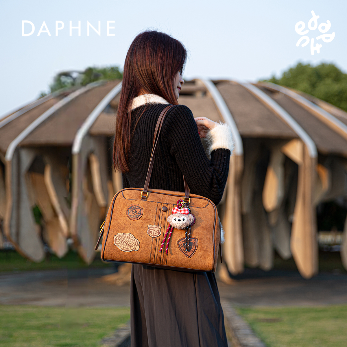 Daphne/达芙妮秋冬时尚百搭休闲单肩包小众通勤保龄球包DA25076