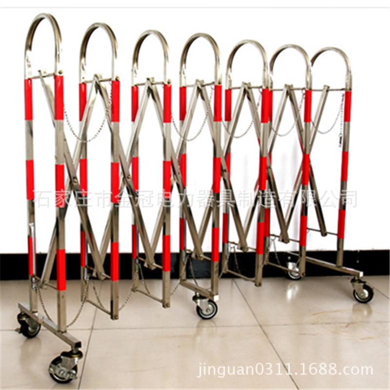 1.1*2.5米不锈钢伸缩围栏 拱门伸缩围栏可移动夜间反光可加长