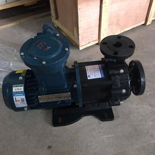 防爆磁力泵卧式防腐蚀耐酸碱无轴封磁力泵化工厂PP塑料防爆卸料泵