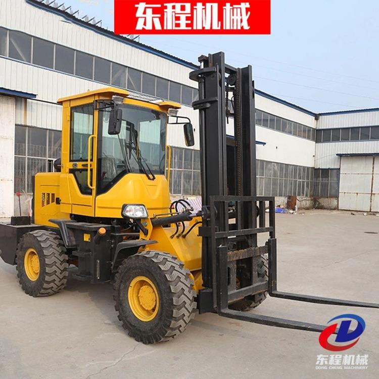 座驾式四驱越野叉车6吨全液压升降搬运叉车吨米四轮内燃式叉车