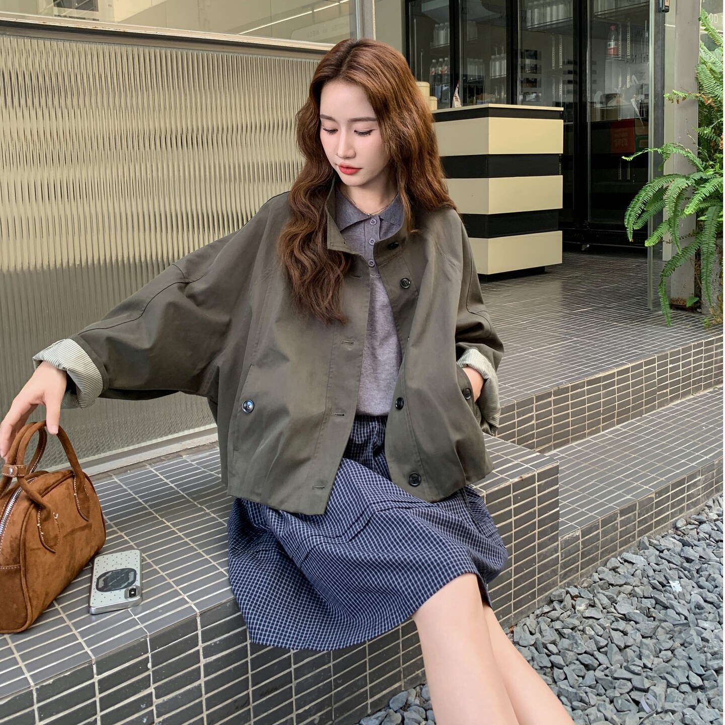 军绿色短款工装外套女2025秋季新款港风复古宽松小个子夹克上衣潮,女装短外套,2C211