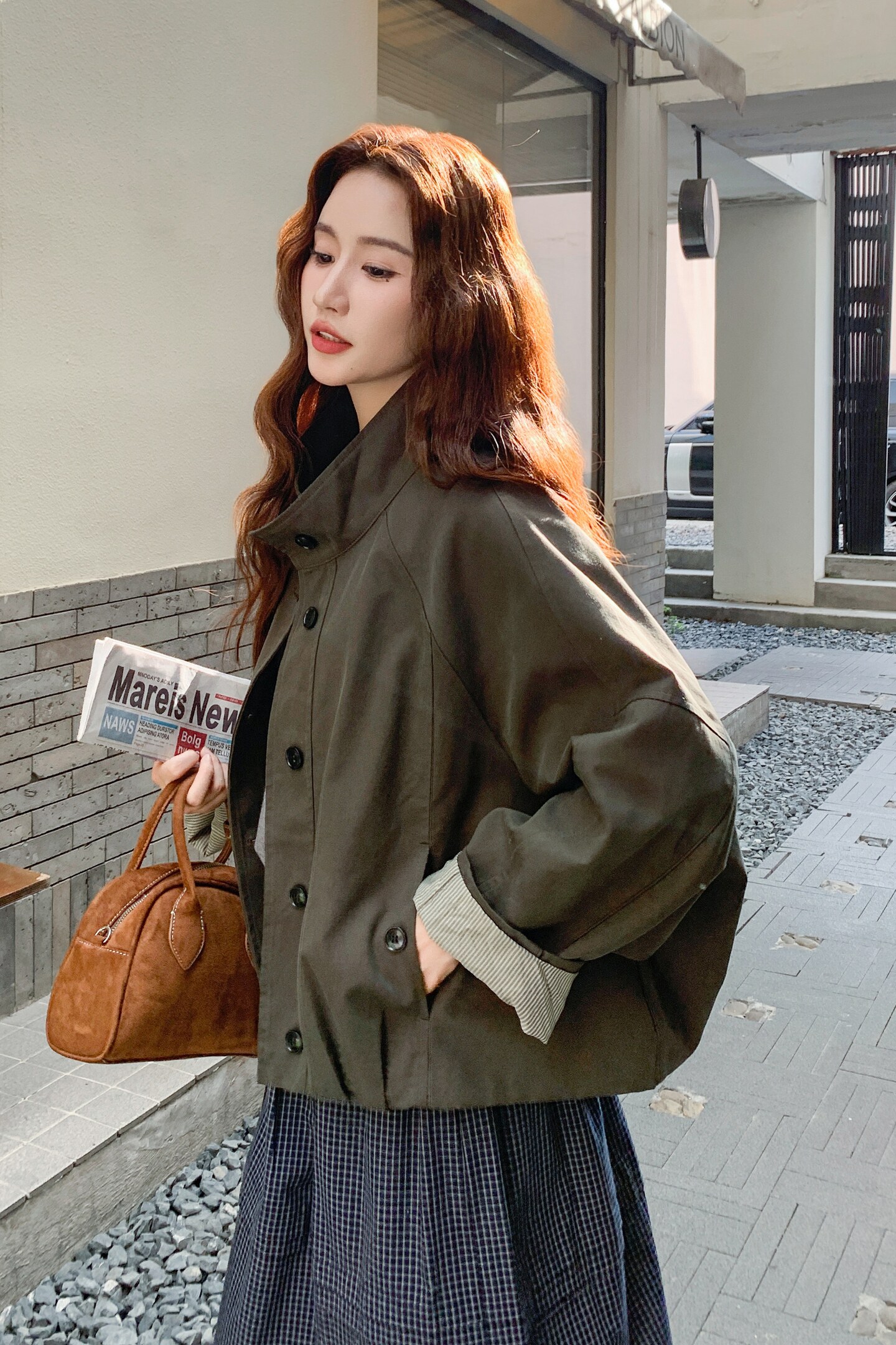 军绿色短款工装外套女2025秋季新款港风复古宽松小个子夹克上衣潮,女装短外套,2C211