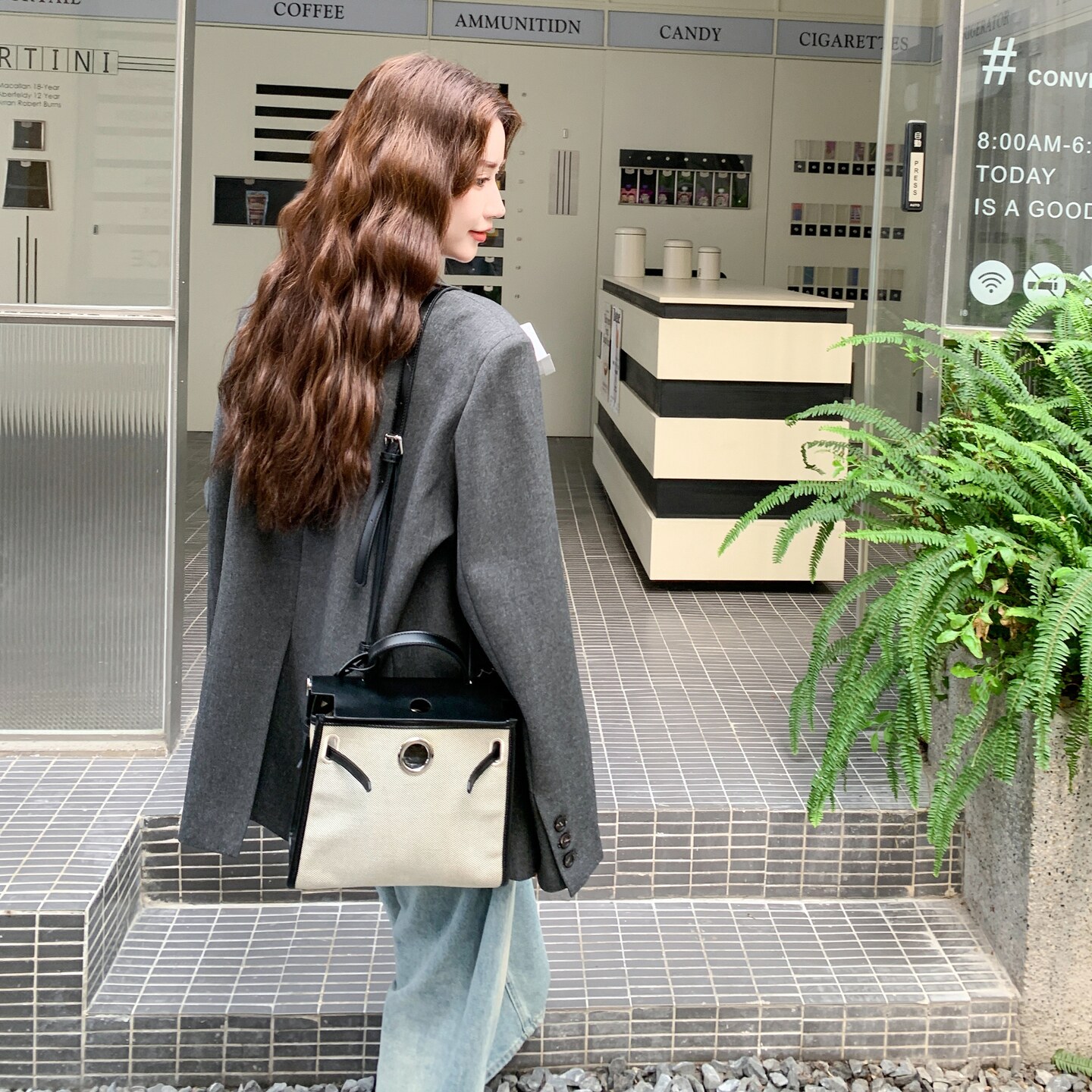 巨好看休闲灰色西装外套女春秋2025新款英伦风西服今年流行高级感,女装西装,2C211