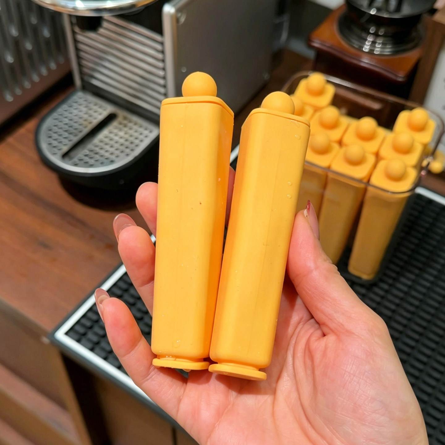 长条冰格模具夏季咖啡大冰块家用软硅胶食品级冷冻格冰箱制冰神器