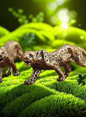 创意复古风纯黄铜金钱豹摆件办公桌面饰品古玩铜件随身把玩收藏品
