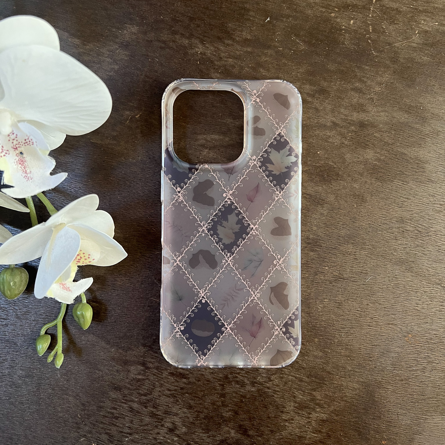 叶菽原创定制《秋菱》新中式国风春意小众高级感IMD双层适用苹果17/14/15/16promax艺术iPhone磨砂棕色手机壳