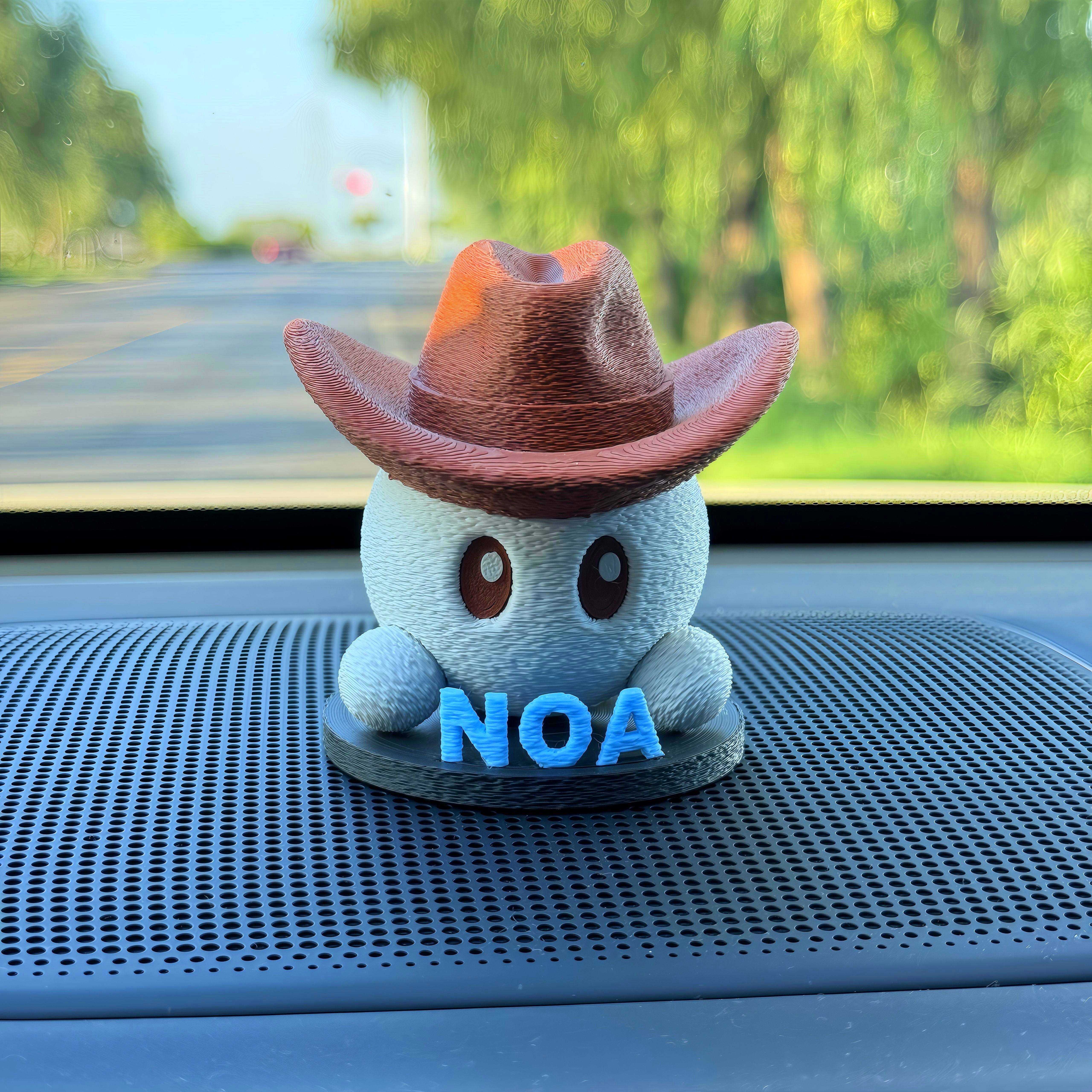 理想NOA定制中控台公仔车载摆件