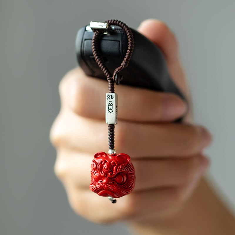 现货速发新品朱砂醒狮汽车扣挂件高含量朱砂吊坠男款