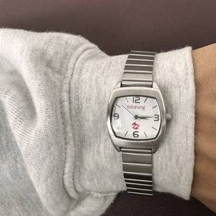 Awateoftime浪费时间 中古手表小众复古数字显示方形金属石英手表