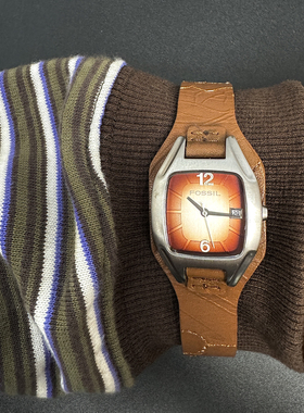 Awateoftime浪费时间 中古手表简约复古棕色皮革表带石英手表腕表