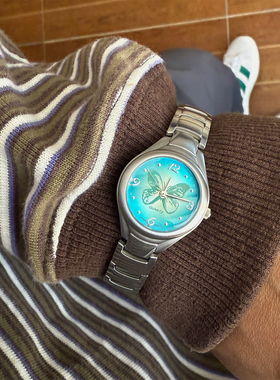 Awasteoftime浪费时间原创y2k蝴蝶手表女小众设计金属圆形石英表