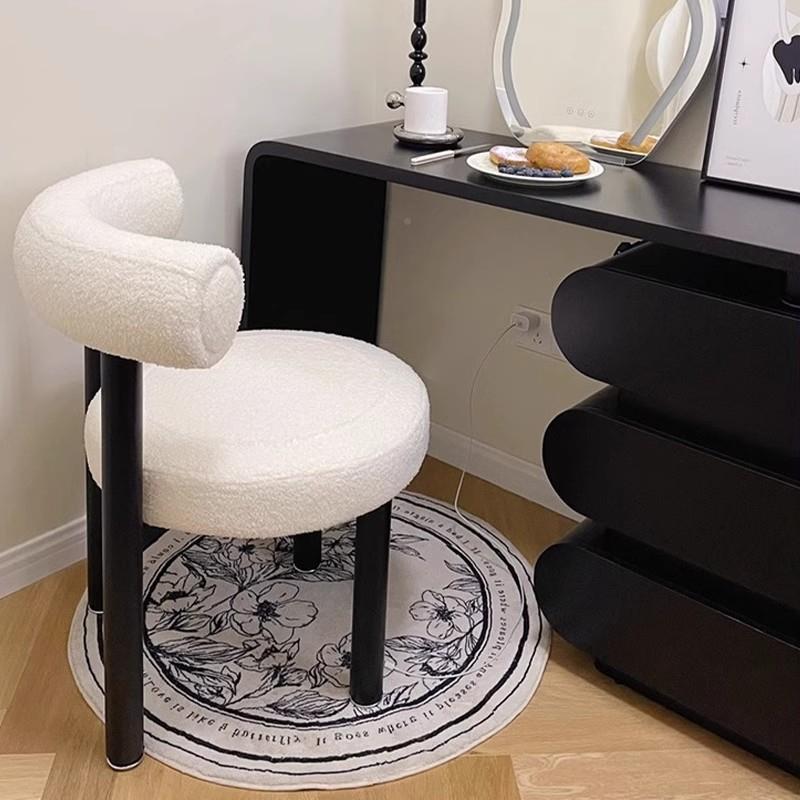 奶油风室化妆简约卧化妆生椅凳小胖椅羊羔毛梳妆POW台椅子女轻奢