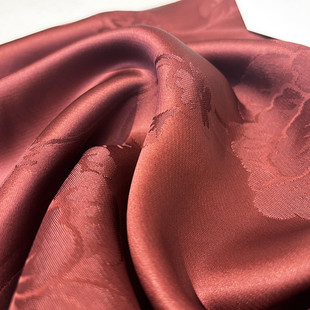 素绉缎中国风香云纱面料桑蚕丝印花旗袍连衣裙服装 面料牡丹花开红