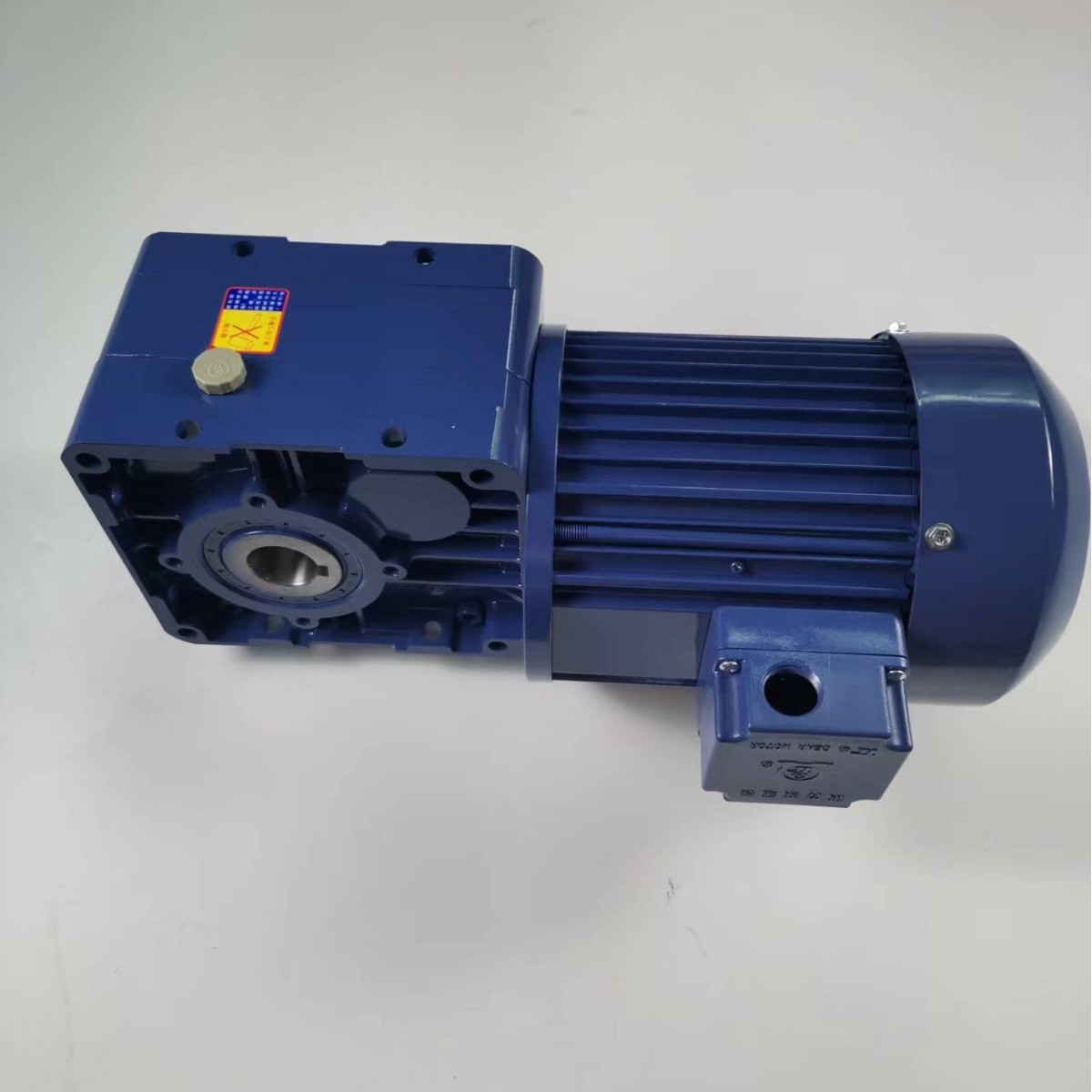 台湾东力电机TL4060-0200-90S3-M6东历三相轴上型减速机400W马达