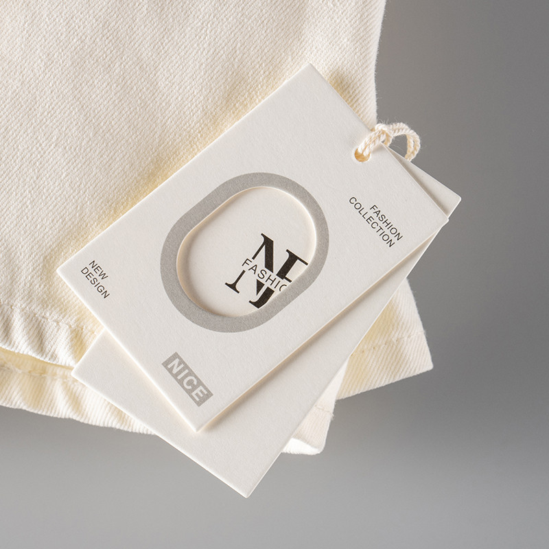 服装吊牌定制高级感衣服价格标签通用挂牌logo吊卡定做印刷商标