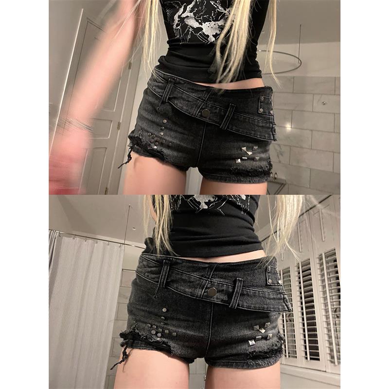 Rase le solDarkDenim美式复古黑色铆钉牛仔短裤低腰翻折热裤