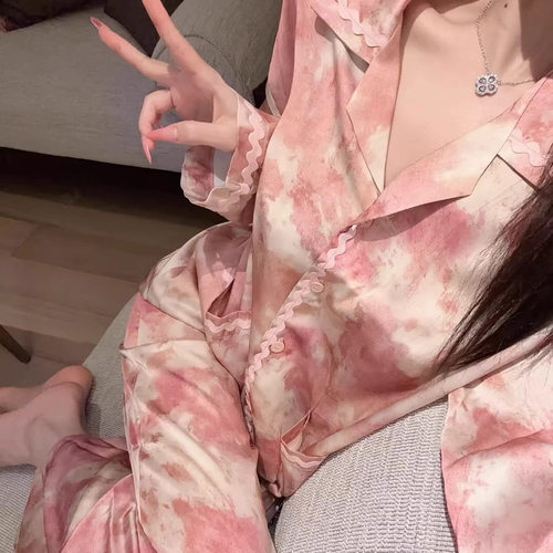 新款水墨画女高级感真丝送礼睡衣