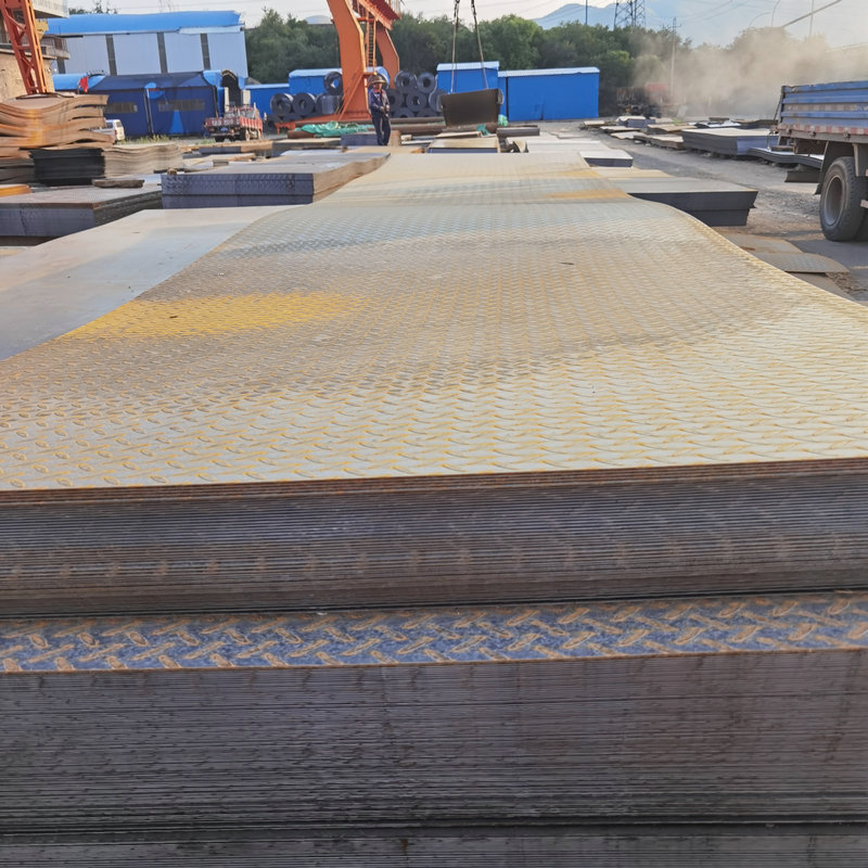 酒钢八钢批零q235b材质 兰州现货发货 整车直发 花纹板销售