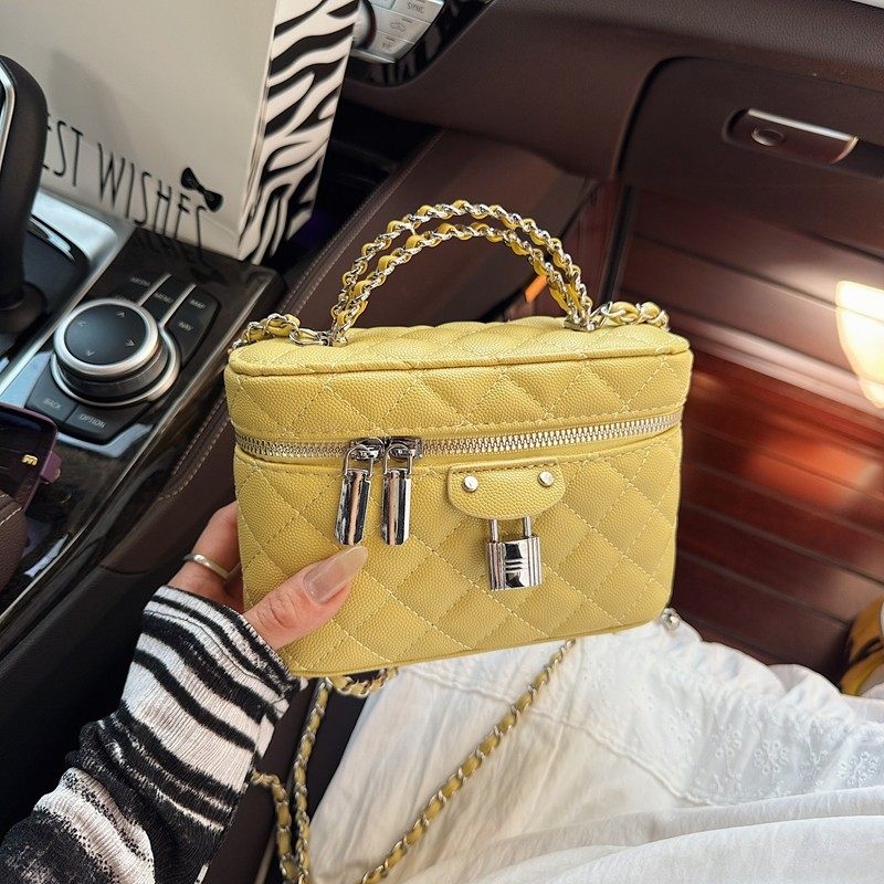 精致女2025款高级感手提盒子包百搭单肩斜挎链条包,箱包皮具/热销女包/男包,小方包,淘宝优惠券,粉丝福利购,淘宝优惠卷