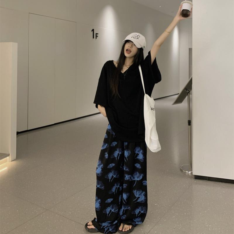 大码胖mm韩系老钱风套装女装黑色V领短袖T恤晕染碎花阔腿裤两件套