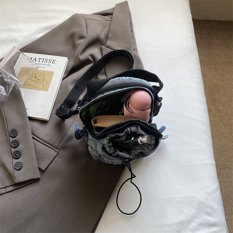 夏天高级感休闲户外手机斜挎小包包女2025新款复古深蓝牛仔水杯包,箱包皮具/热销女包/男包,通用款女包,淘宝优惠券,粉丝福利购,淘宝优惠卷