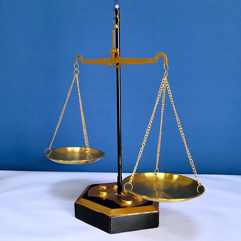 创意天平秤全金属桌面装饰摆件摆办公商务礼品手工艺品书房律师饰
