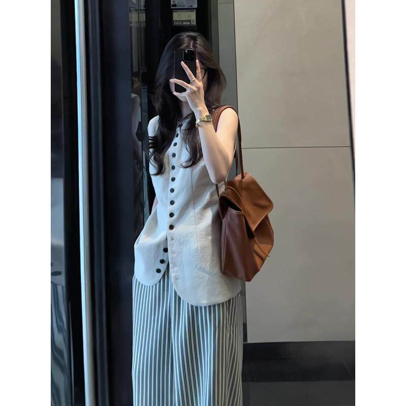 速发高级感单排扣马甲上衣女外穿夏季收腰气质法式慵懒百搭设计感