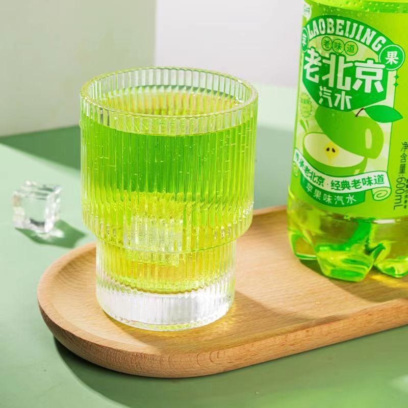 新货老北京汽水饮料600ml*6瓶装苹果味夏季解渴碳酸饮品整箱包邮