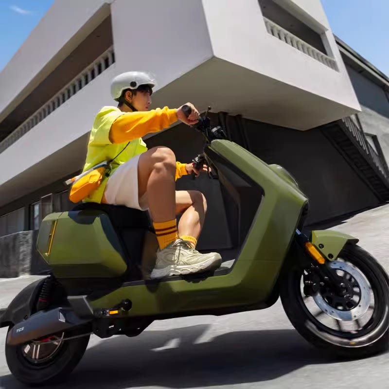 小牛新款NTplay外壳车壳烤漆件大灯挡泥板pp件塑料壳大灯前面板